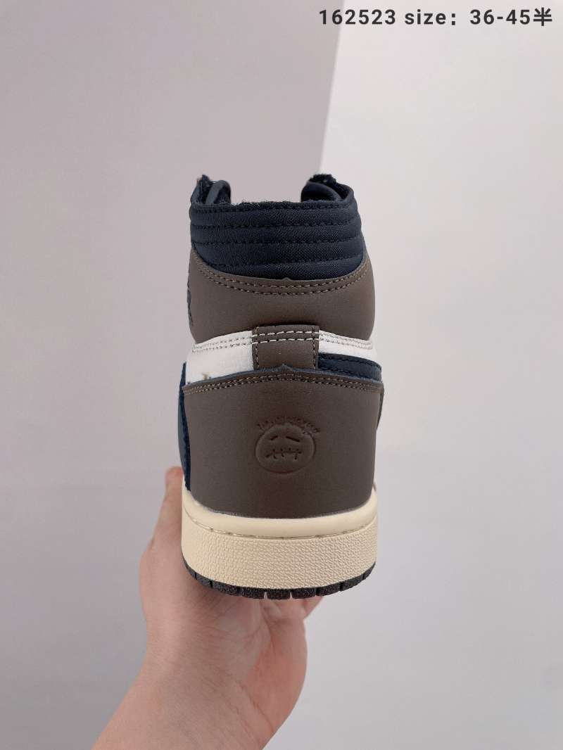 harga retail air jordan 1 travis scott