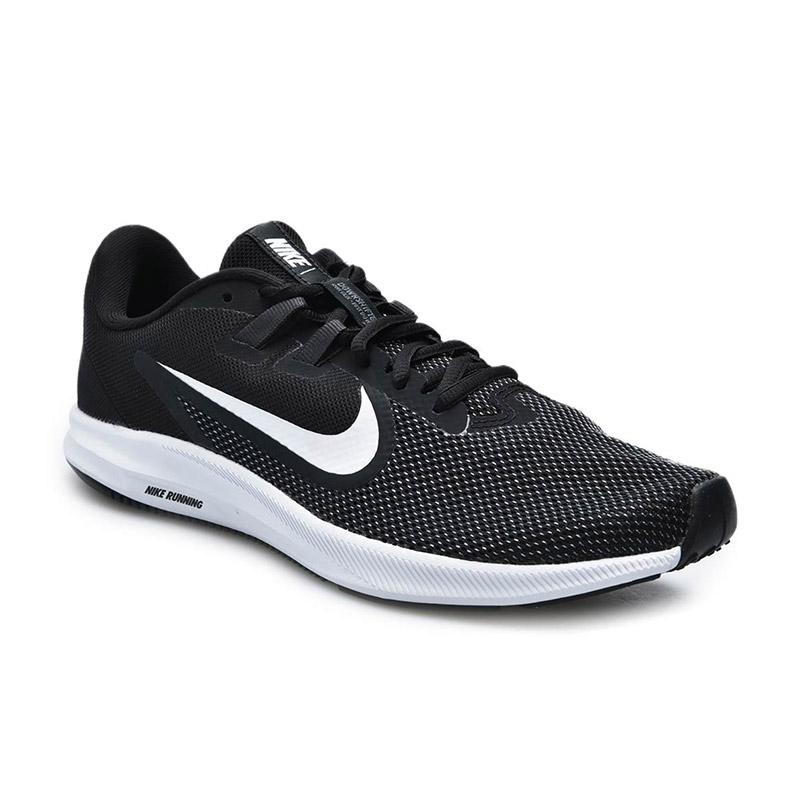 aq7486 001 nike