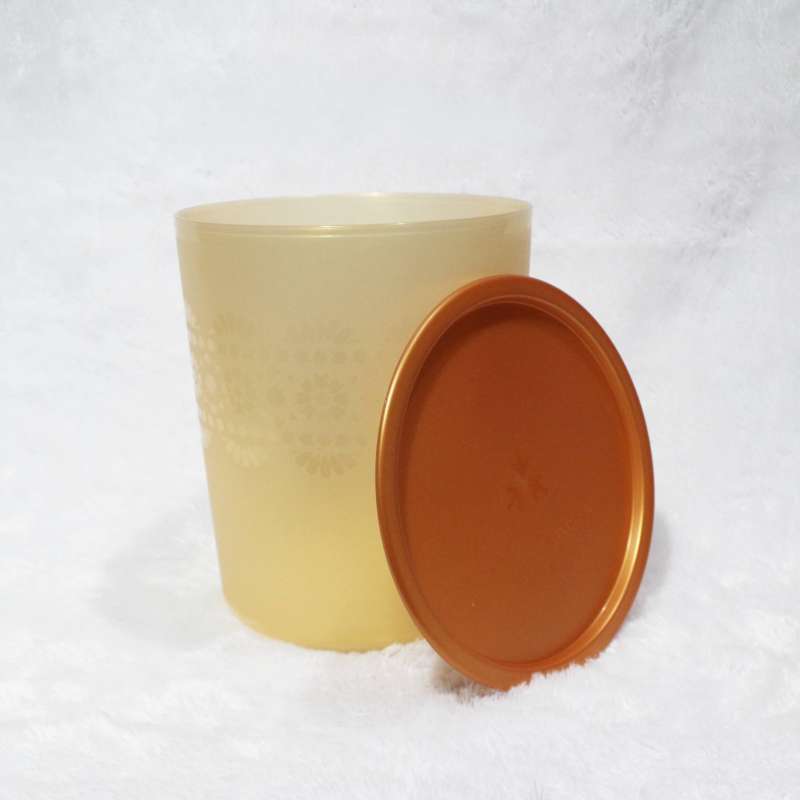 Jual Toples Snack 4L Tupperware Large Mosaic Canister (Biru Toska / Gold) Gold di Seller Luqem