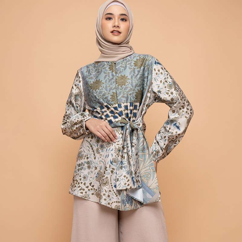 Fawnia Mondey