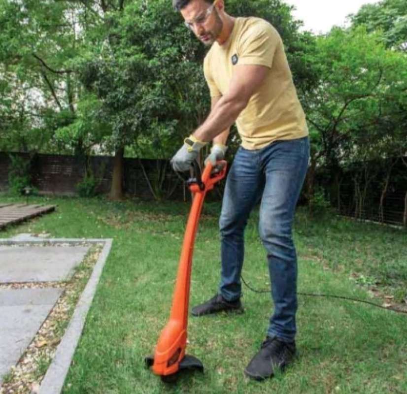 Jual Mesin Pemotong Rumput GL350L Black Decker String Trimmer 300W