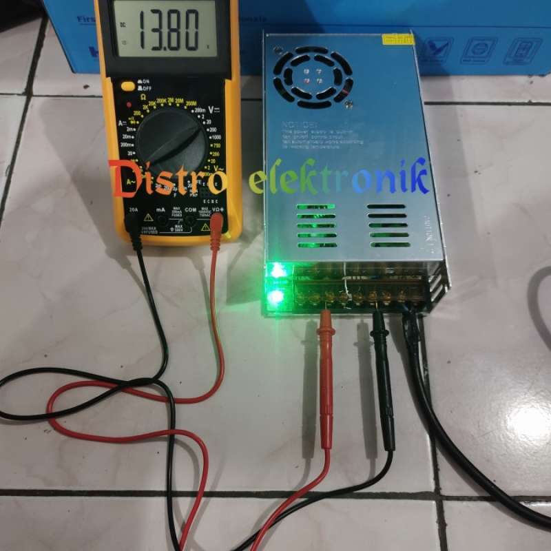 FUENTE DE PODER SWITCHING 13,8 VDC 30A MODELO MAX250-12-30A