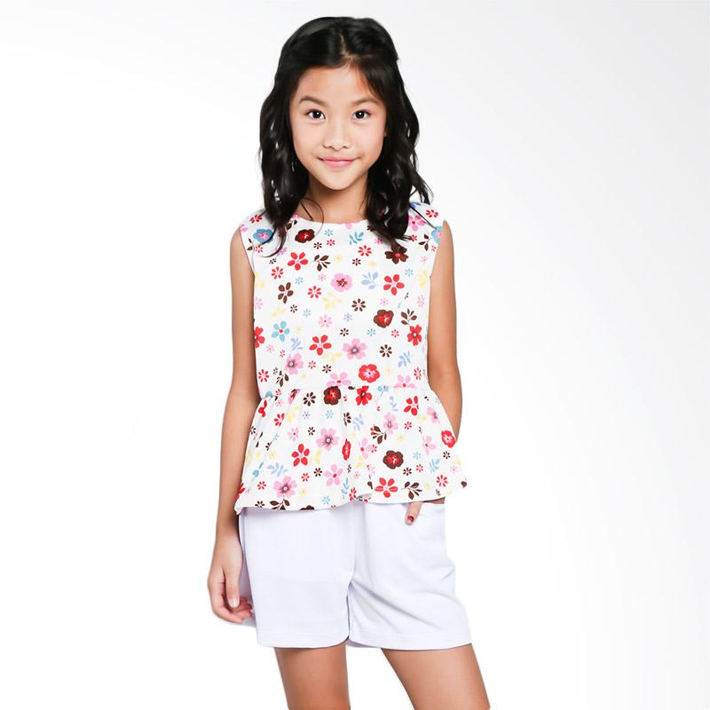 Makin Gaya, Ini 5 Rekomendasi Outfit Liburan Buat Si Kecil