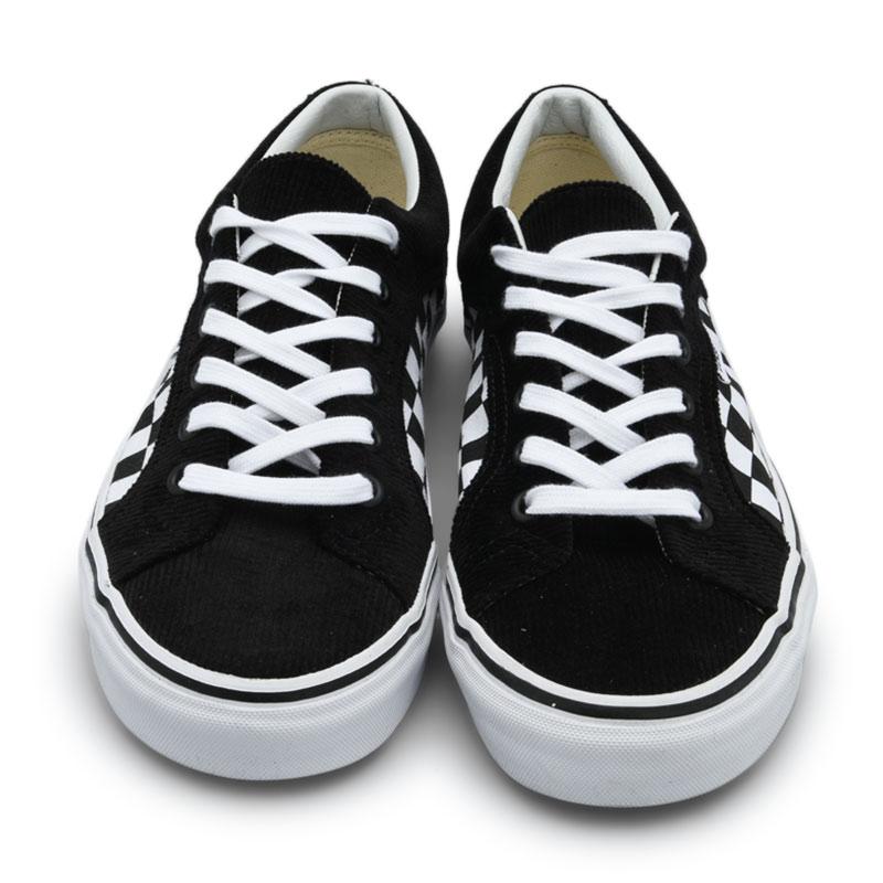 Jual Vans UA Lampin Checker/Cord Sneakers Pria - Black