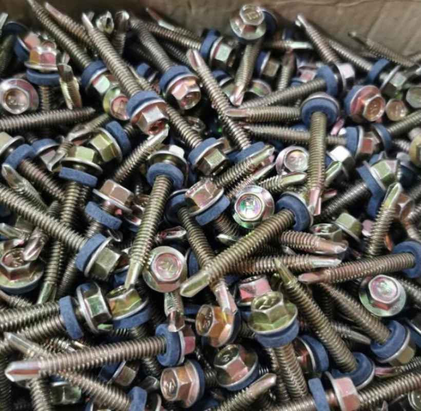 Jual SEKRUP ROOFING 4 CM PER KOTAK/ SEKRUP HOLO BESI BAJA ROPING ...