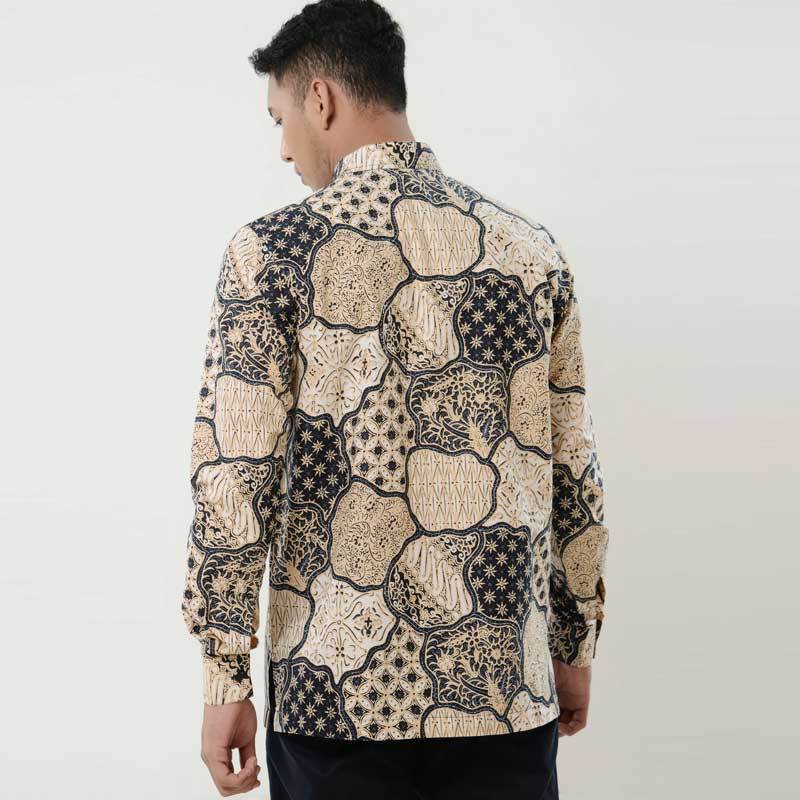 Download Kemeja Batik Lengan Panjang - Kumpulan Model Kemeja