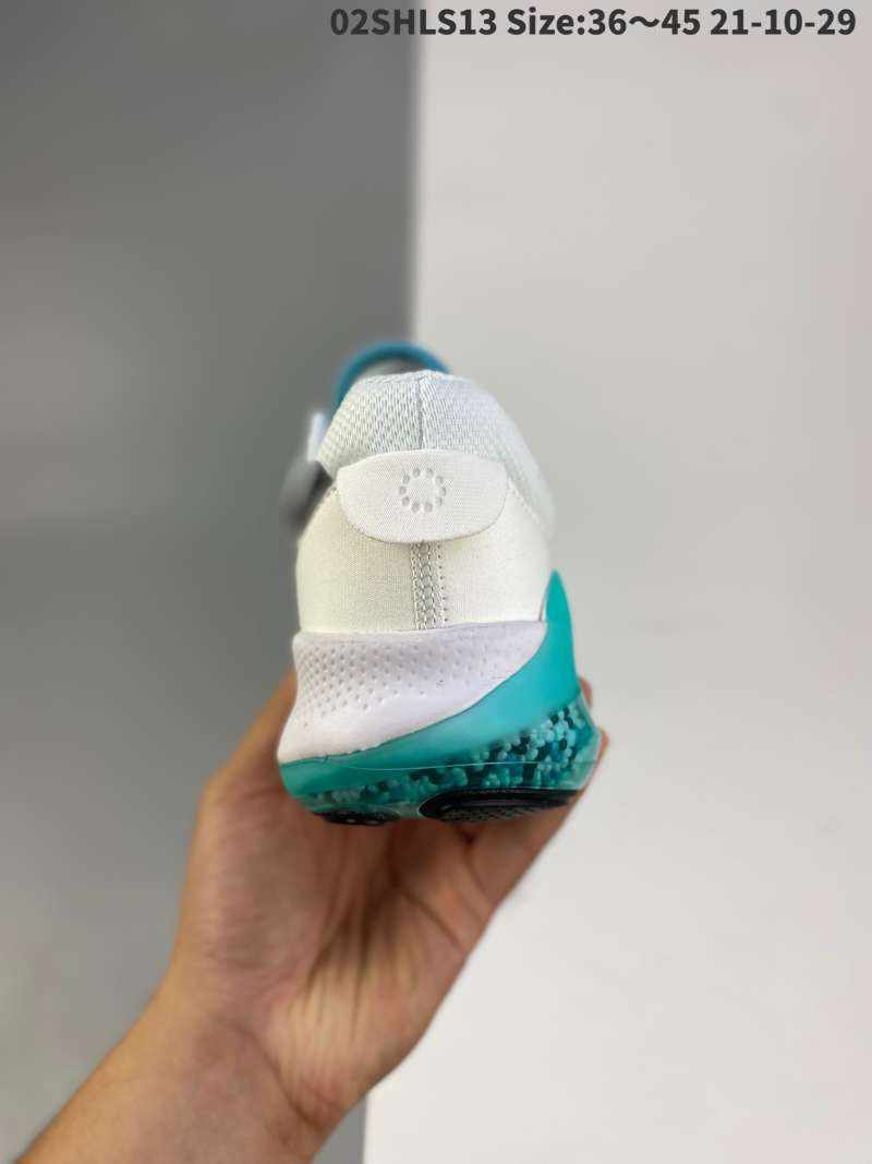 nike shock absorbing running shoes