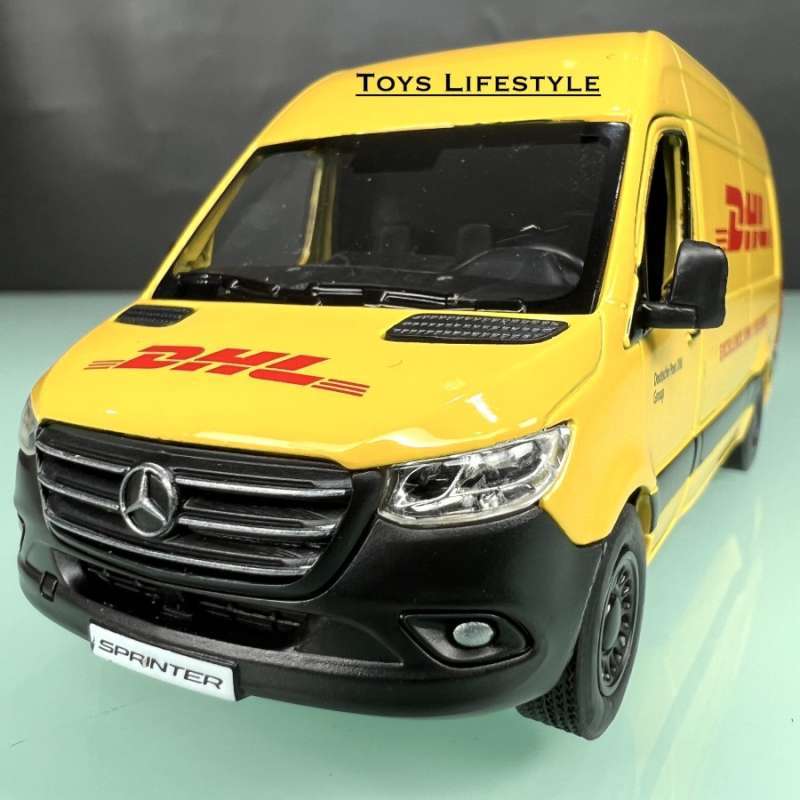 Herpa Mercedes-Benz Sprinter High Roof "DHL" 094313