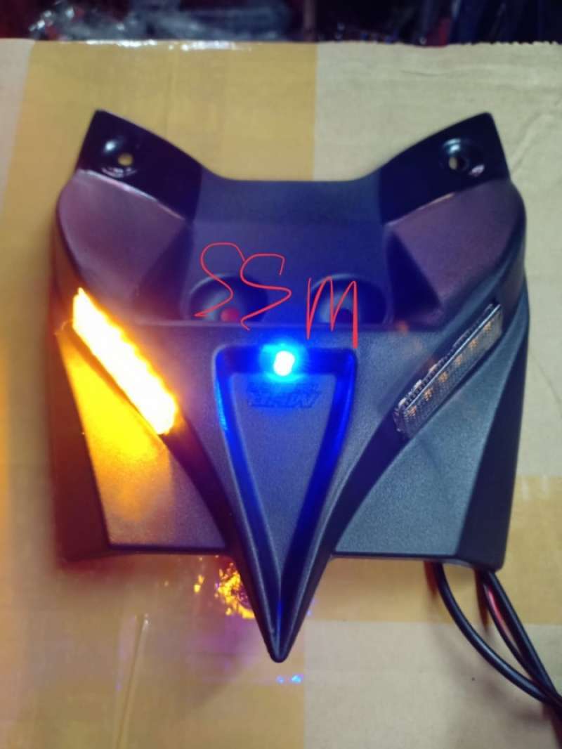 undertail r15 v2