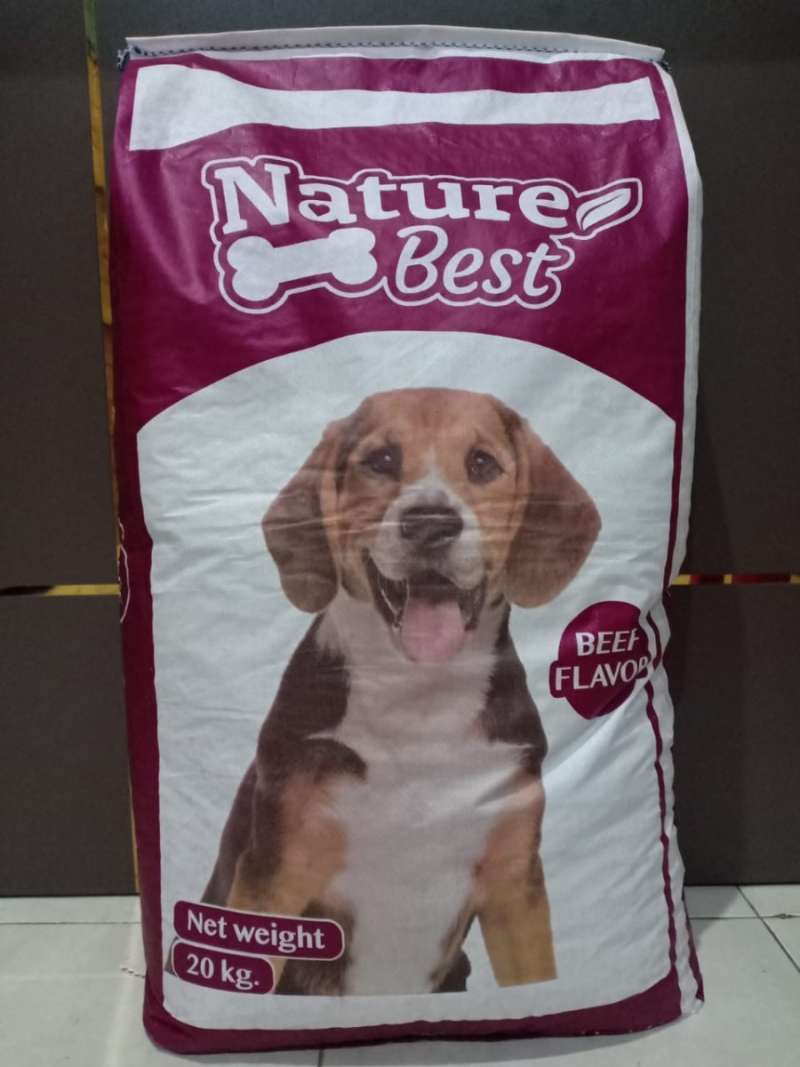 High-Quality Dog Food 20kg Moment Concept