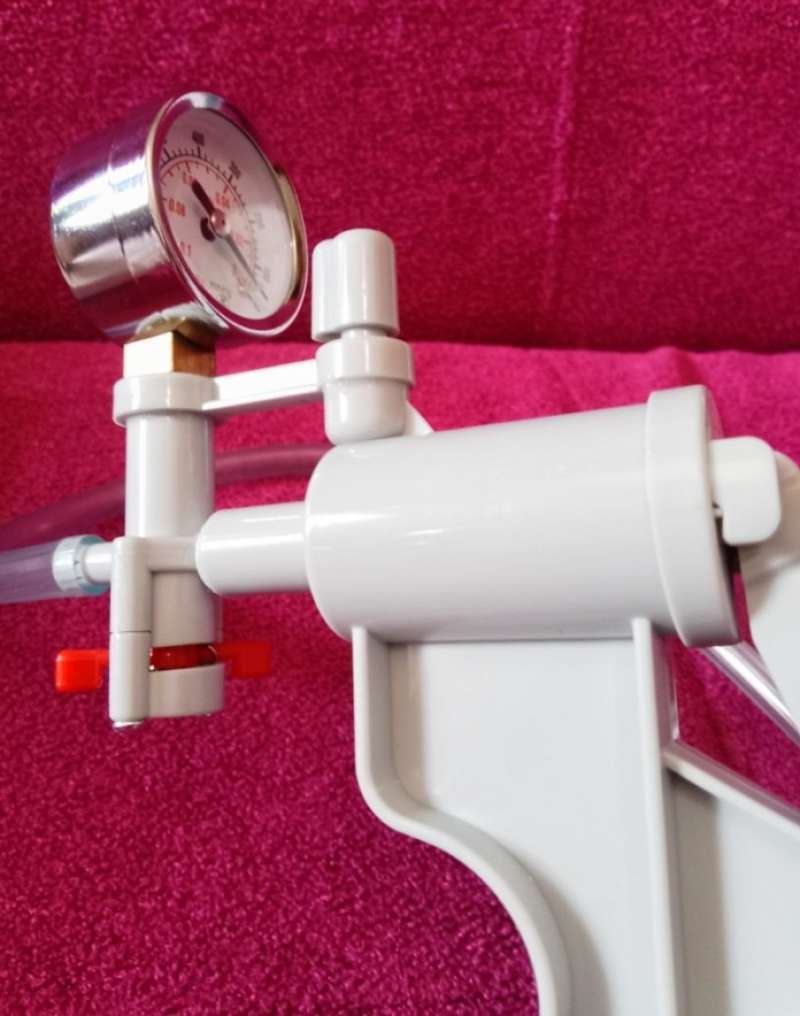 K5b1- Silicone Bottom Transparent Exercise Manual Vacuum Pump