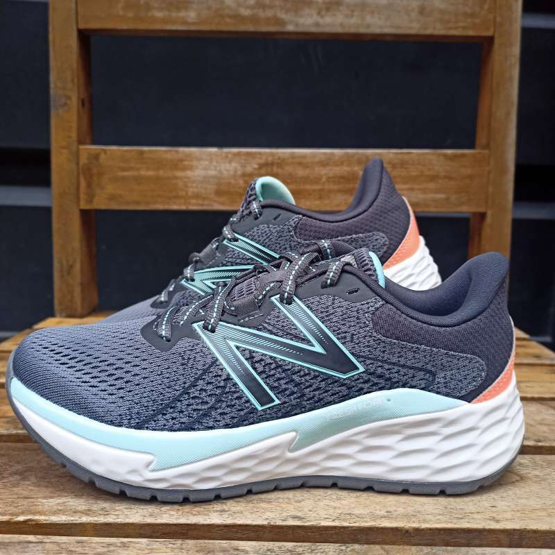 Jual New Balance Fresh Foam Evare Running Women WVARELP1 Grey 37 di