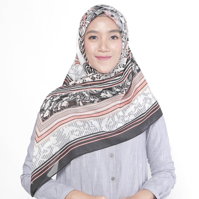 Harga Hijab Zoya Segi Empat