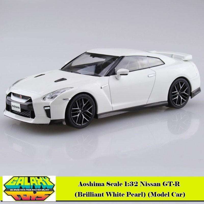 Jual Aoshima Scale 1:32 Nissan Gt-r (brilliant White Pearl) (model Car ...