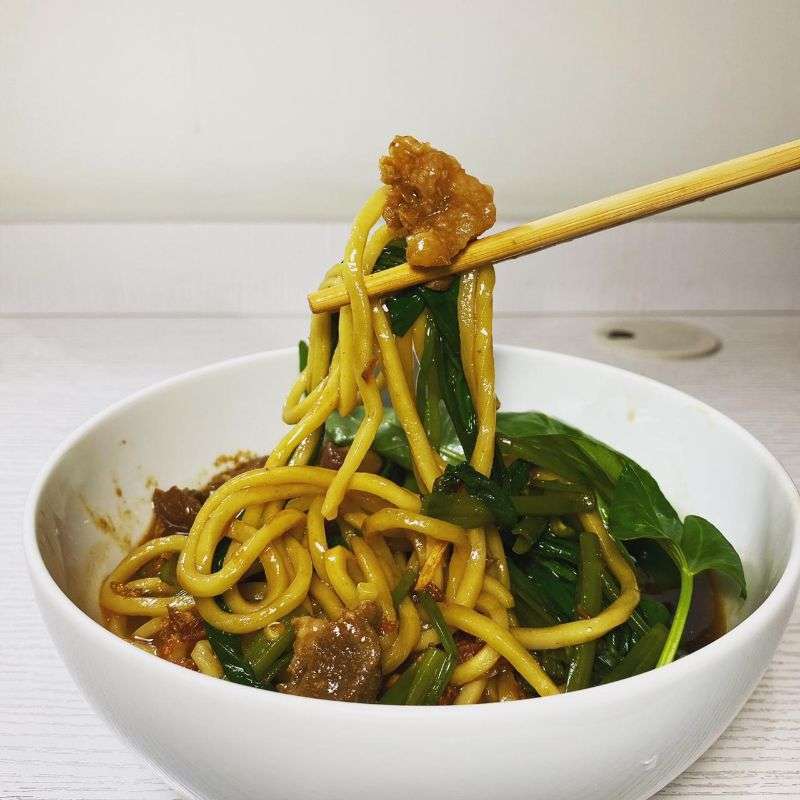Resep Mie Kangkung Babi : Mie Kangkung Perpaduan Unik ...