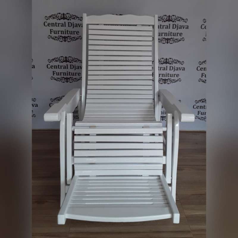 Jual Kursi Santai Malas Cat Duco Putih Kayu Jati Teras Kursi TV Jepara
