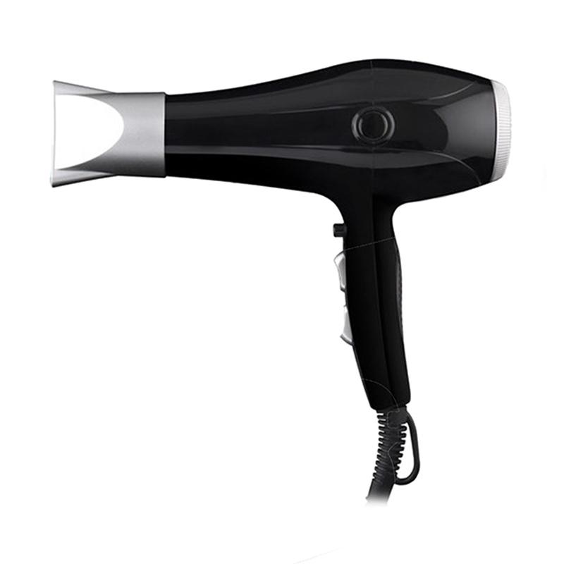 Tanpa Ke Salon, Ini Cara Bikin Rambut Pendekmu Kelihatan Keren