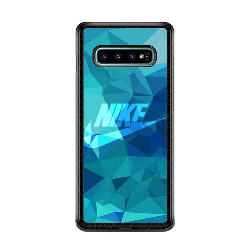 Samsung Galaxy S10 Vs S10 Plus Vs S10e Techradar Samsung Galaxy S10 Vs S10 Plus Vs S10e Techradar