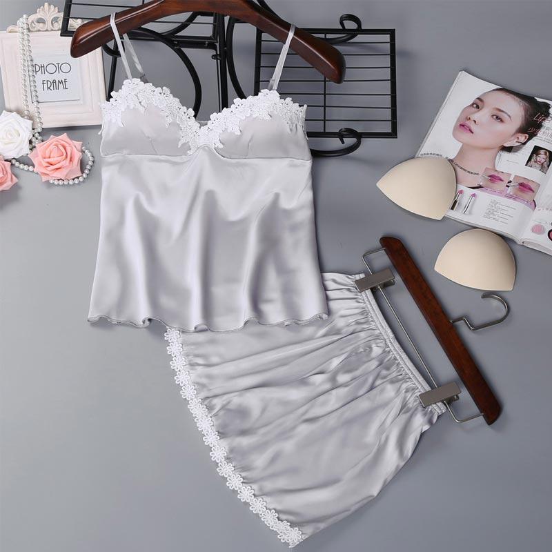 9 TYPES OF NIGHTWEAR FOR WOMEN 9-types-of-nightwear-for-women