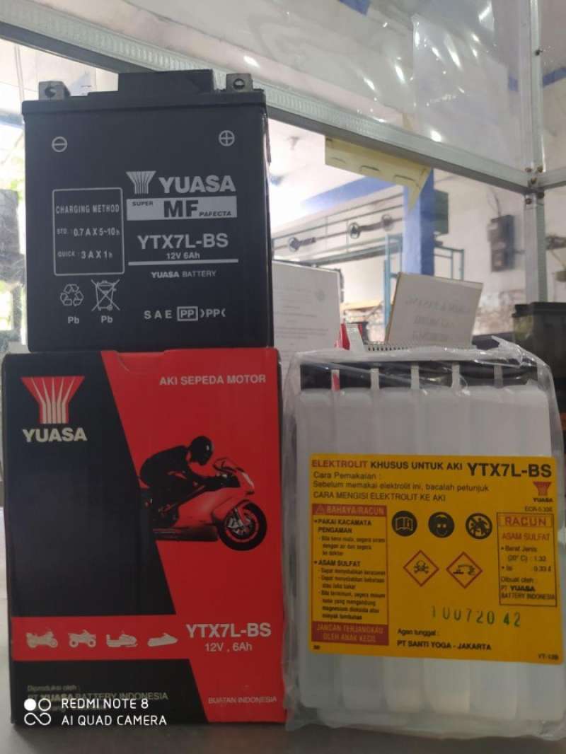 Promo AKI MOTOR KAWASAKI W175 YUASA MF/KERING YTX7L-BS Diskon 23% di