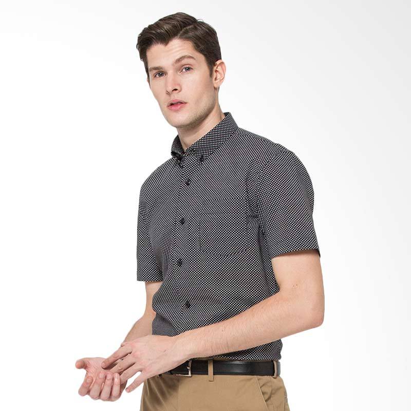 Jual The Executive Short Sleeve Shirt Kemeja Pria Black Jual The Executive Short Sleeve Shirt Kemeja Pria Black