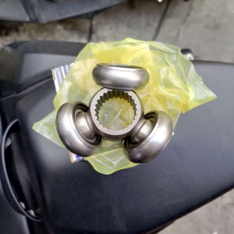 Jual ORIGINAL bearing tripod bearing CV joint Nissan Xtrail T30 Serena C24 OEM di Seller Gaptech