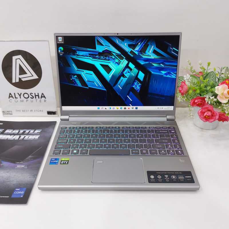 acer Predator Triton 300 SE PT314-51s-70AY Notebook Gaming, Intel Core i7-11370H, Ram 16