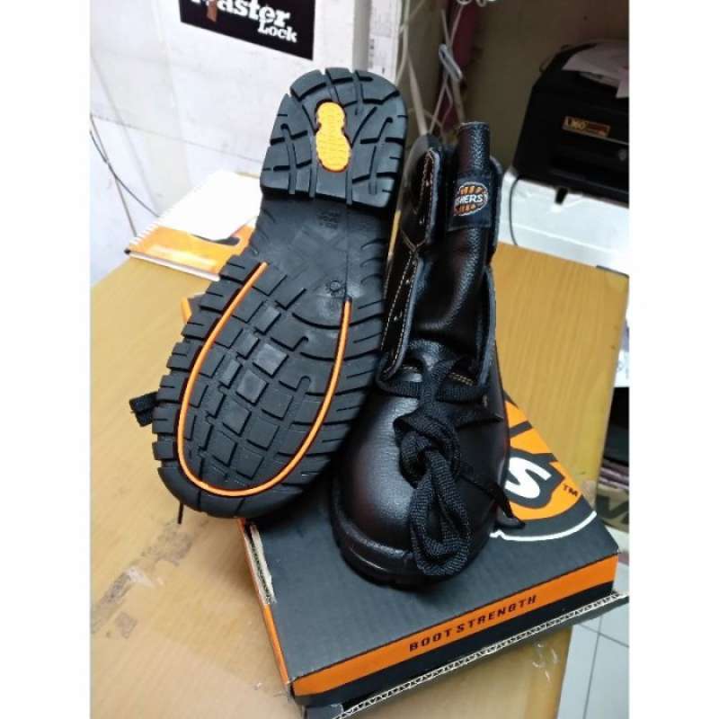 Promo Sepatu Safety Krushers Dallas Black Original Diskon 23 di Seller