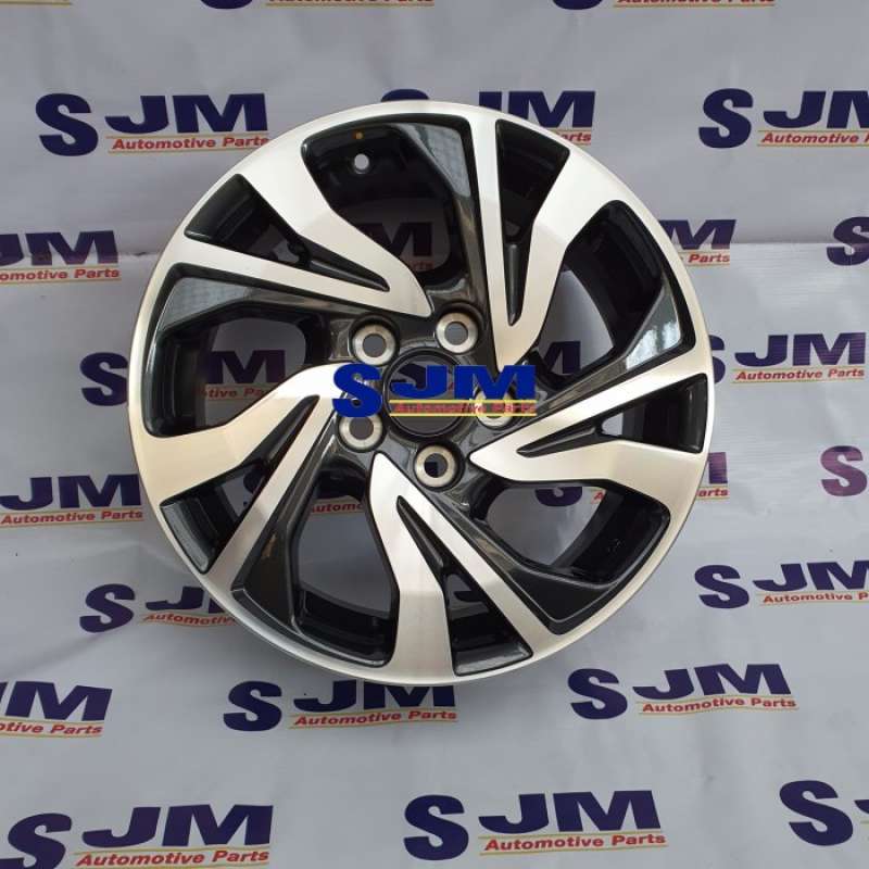 Spesifikasi Velg Toyota Innova Reborn: Menjelajahi Pilihan dan Pengaruhnya terhadap Performa