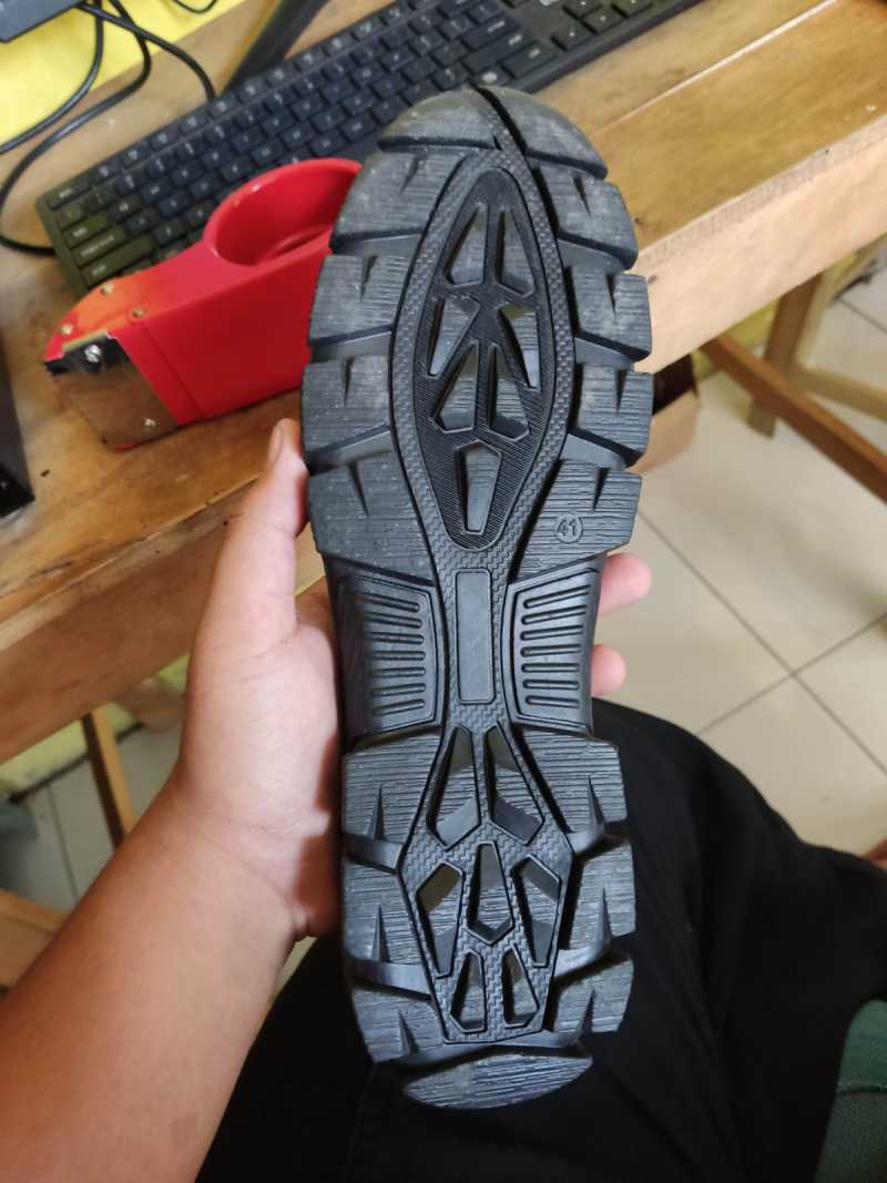 Jual Sol Sepatu Safety Semua Jenis Sepatu Safety Pdh Pdl Kitchen