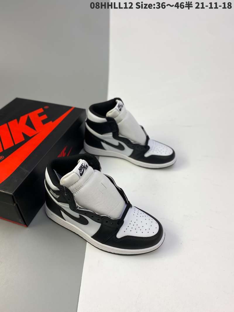 nike aj1 black and white
