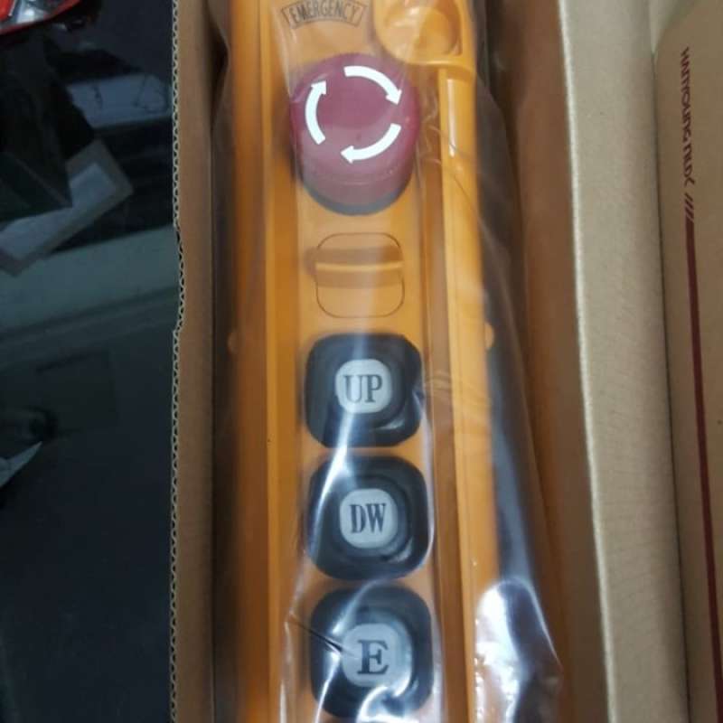 Jual Hoist Switch Emergency + 4 Tombol Up+Down+W+E Tipe HY 1024SBB ...