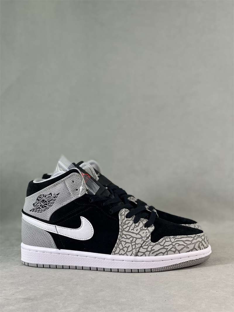 Jual Nike Air Jordan 1 Mid020 Men's And Women's Lowtop Hightop
