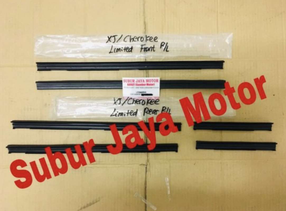 Jual Karet Pelipit Kaca Weather Strip Luar JEEP Cherokee XJ Limited di