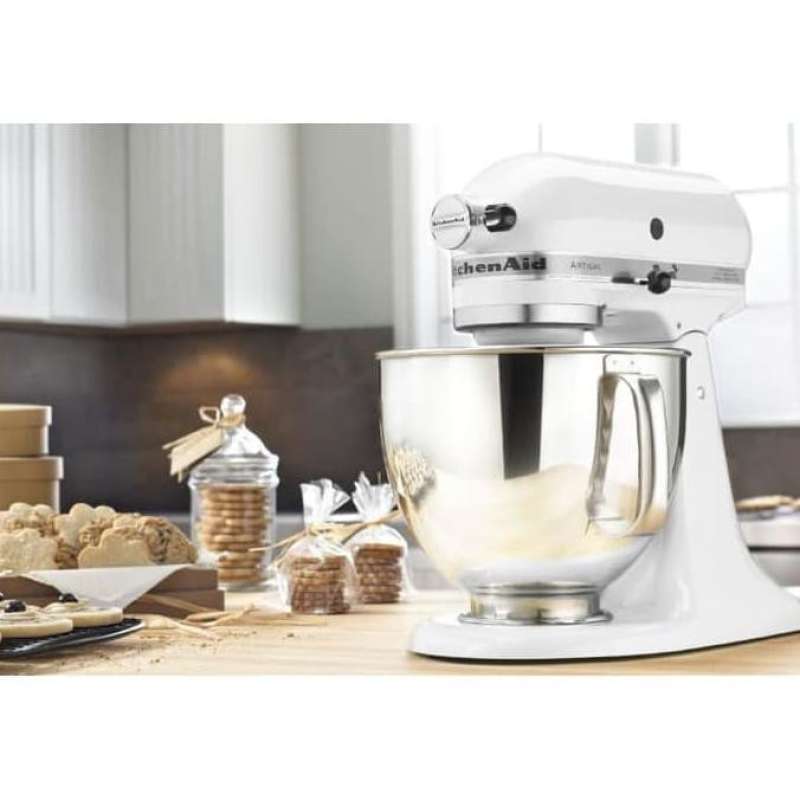 Promo KitchenAid Artisan Series 4.8 L Stand Mixer White 5KSM150PSEWH