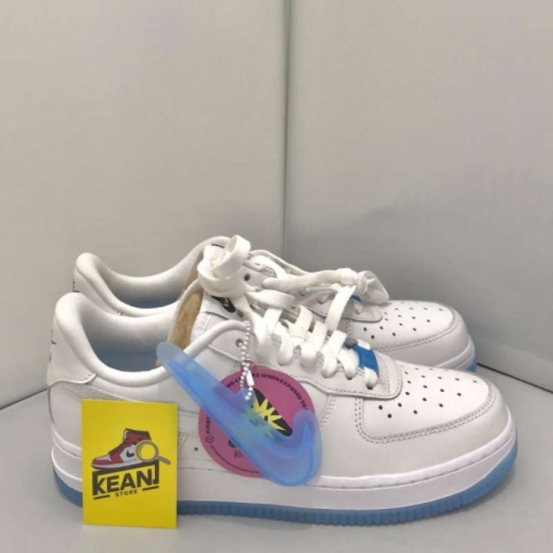 nike air force 1 low lx