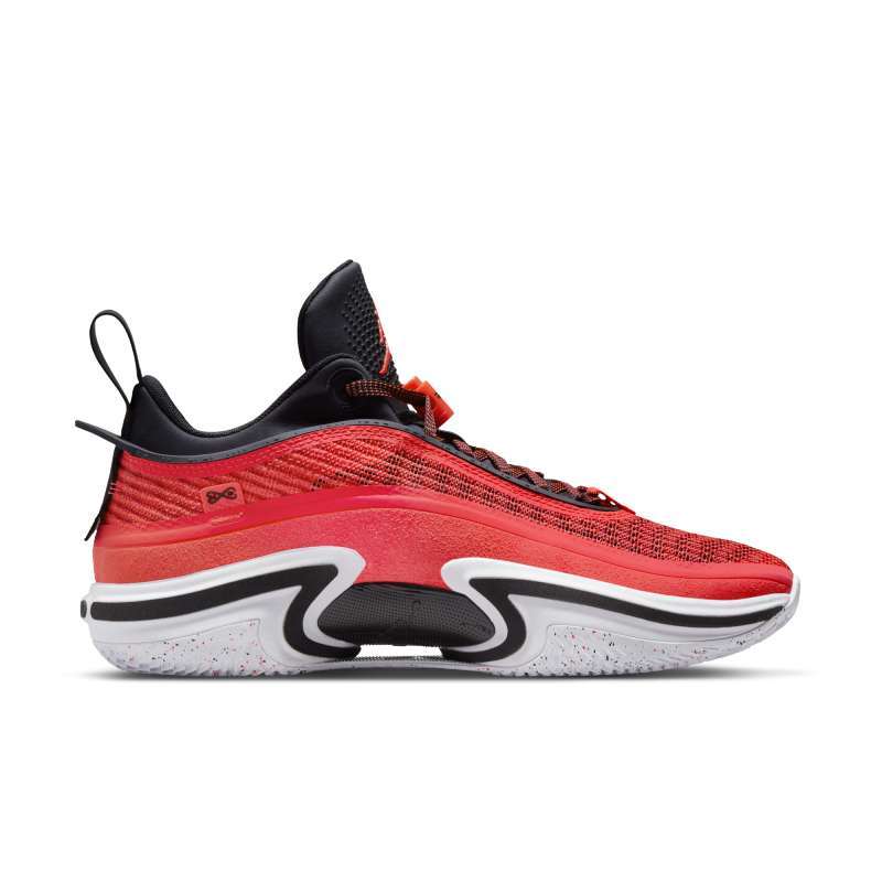 sepatu basket jordan