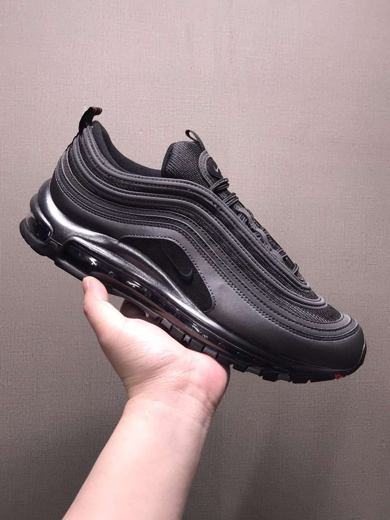 Jual Nike air max 97 se air cushion running shoe 44 di Seller YIWANG SHOP Hong Kong, Hong