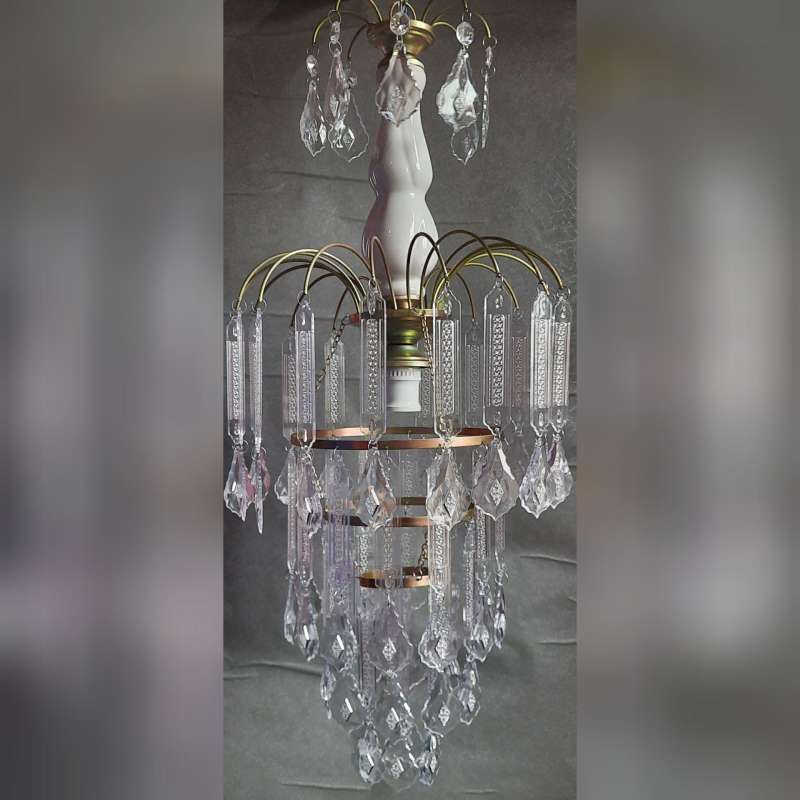 Lampu Gantung Kristal Besar Bincangrumah com Lampu Gantung Kristal Besar Bincangrumah com