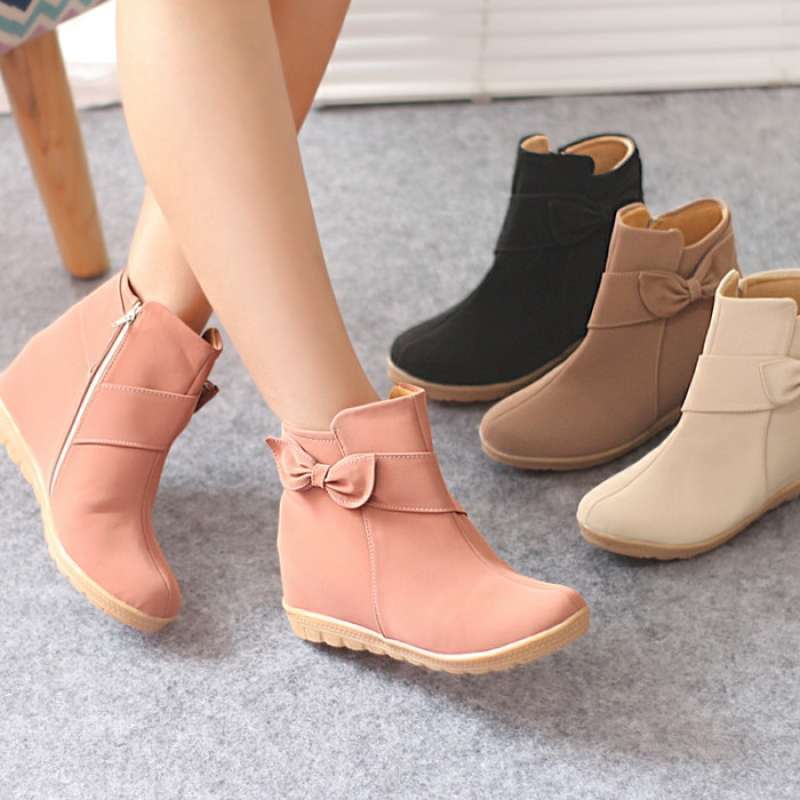 Jual SEPATU BOOTS WEDGES BOOT WANITA BST11 di Seller Berkah Aksesoris