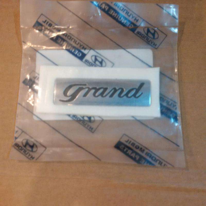 Jual Hyundai Genuine Parts Emblem Hyundai Grand Avega, Grand i10 di