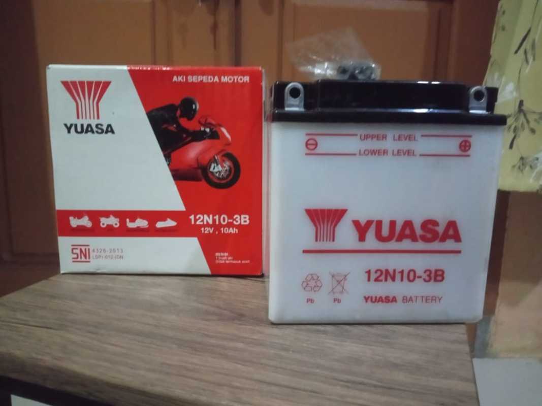 Jual Aki Motor untuk Nozomi Viar Binter Mercy teg 12 Volt/10 Ah Aki