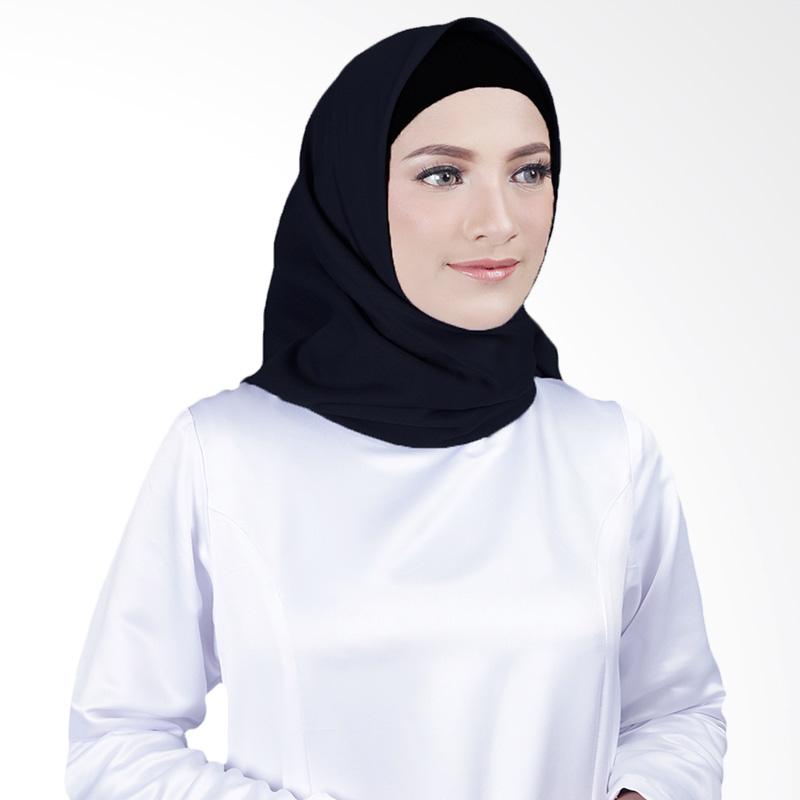 Jual Cantik Kerudung Misha Square iVoali Shawl Hijab Black Jual Cantik Kerudung Misha Square iVoali Shawl Hijab Black