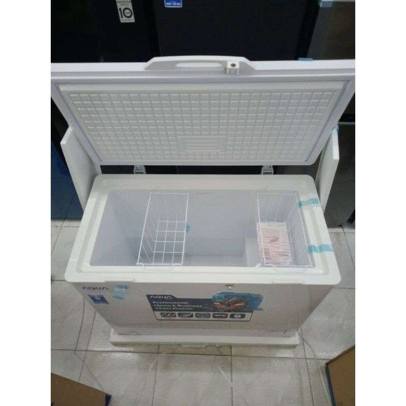 Jual Chest Freezer Aqua Aqf200 200 Liter Garansi Resmi Aqua Di Seller