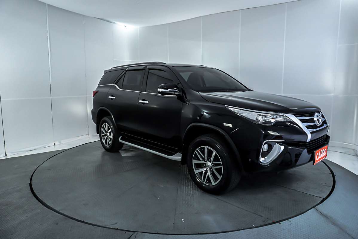Kenalan Sama Perbedaan Fortuner VRZ Dan TRD Yuk Blibli Friends