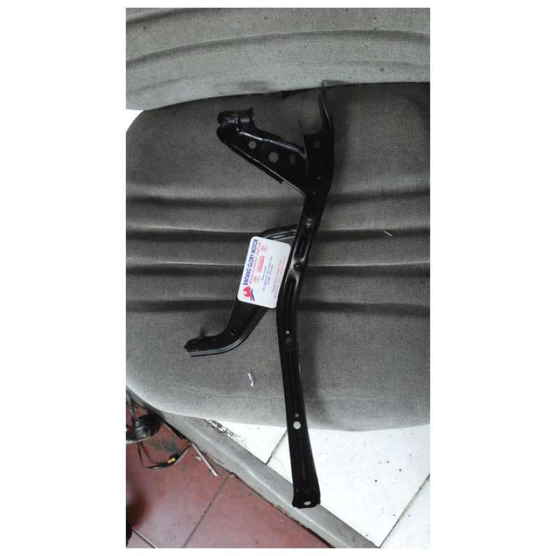 Jual Jual Tiang Lock Kap Motor Innova 2014 Sampai 2015 Ori Di Seller ...