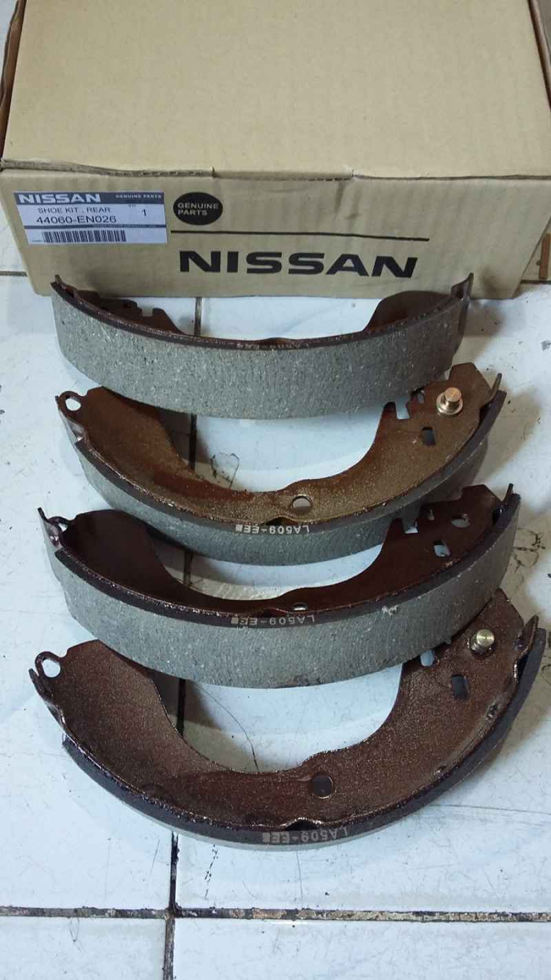 Promo Kampas rem belakang / Brake shoe Grand livina di