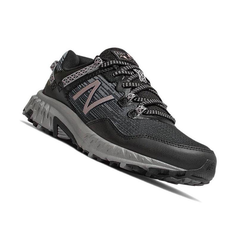 New Balance Men's 410 V6 Trail Running Shoe, Black/Bone, M US Trail