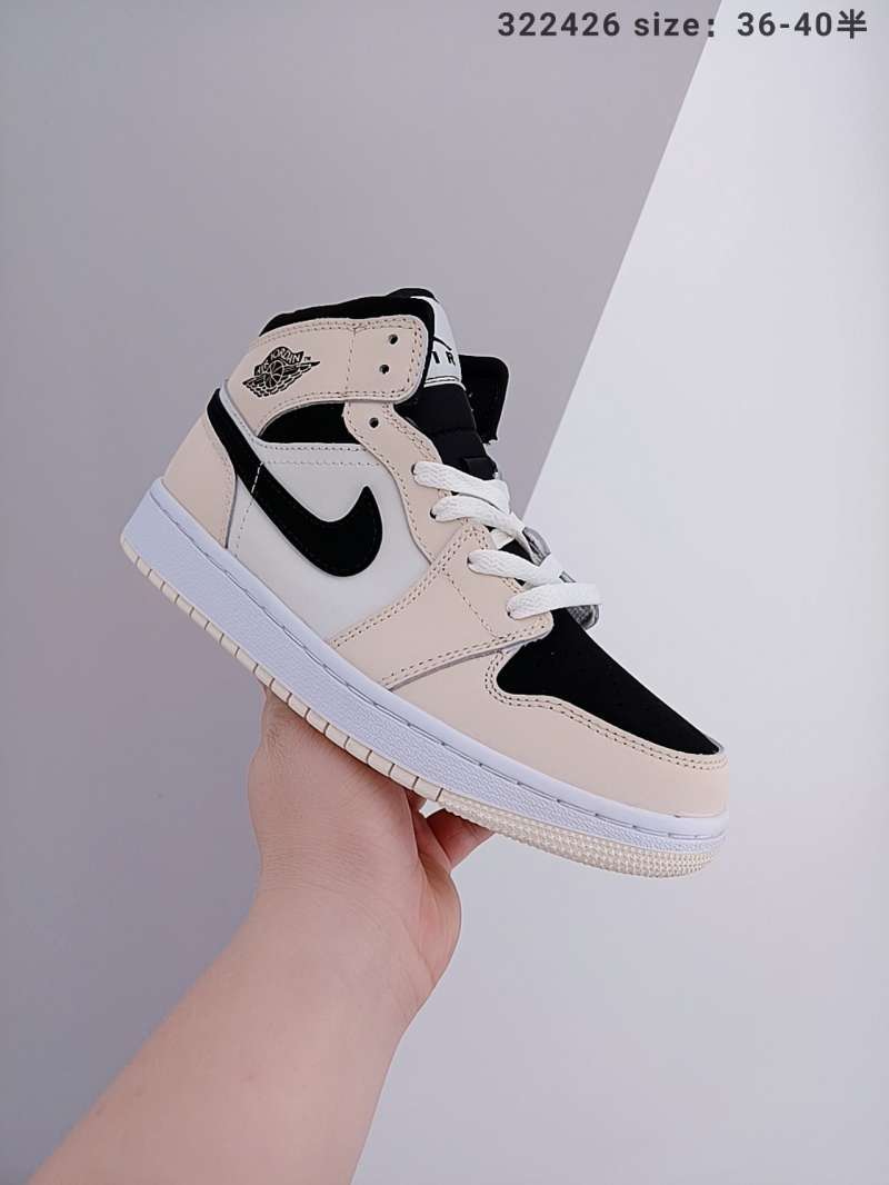 aj1 mid lx