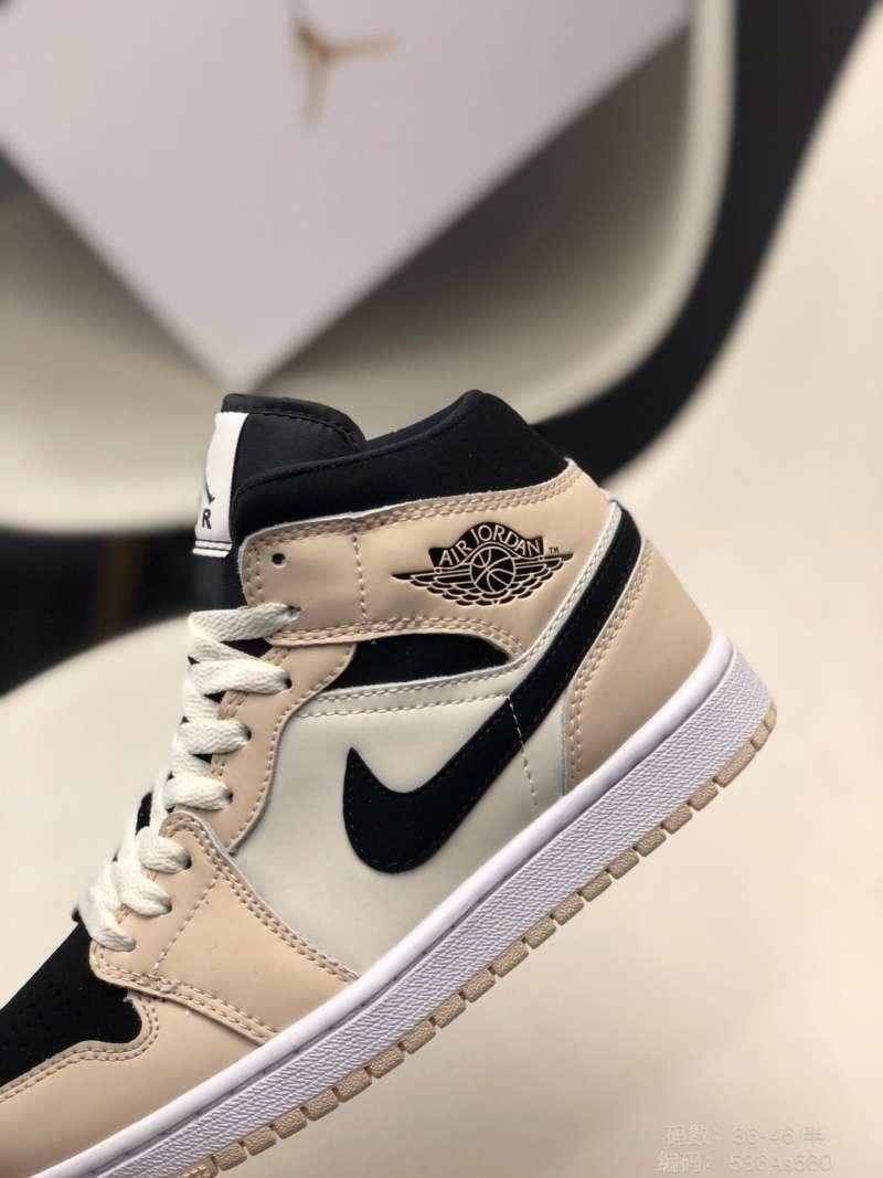 Jual 3646 Nike Air Jordan 1 Mid barely orange milk tea full leather